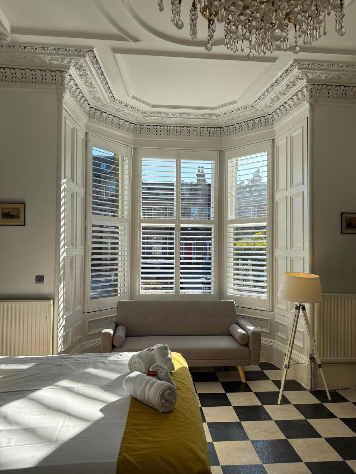 Edinburgh37 Hotel Bagian luar foto
